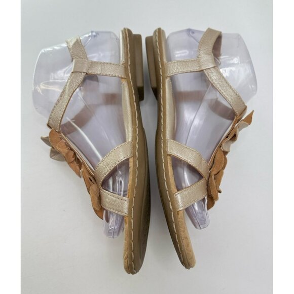 B.O.C. Børn Strappy Sandals Platinum Leather Flowers Flat Heel‎ 7/38 Preppy Boho - Picture 5 of 9
